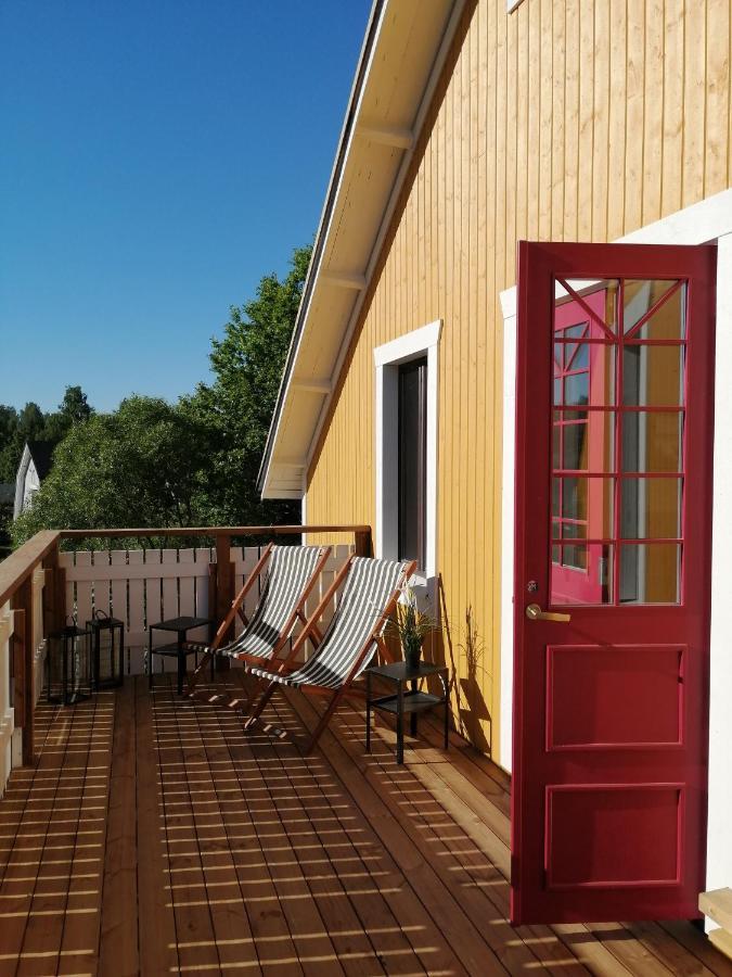 Guesthouse Lokinlaulu Kotka Exterior foto
