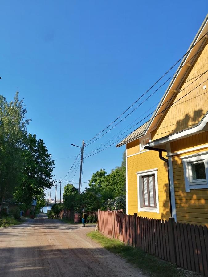 Guesthouse Lokinlaulu Kotka Exterior foto